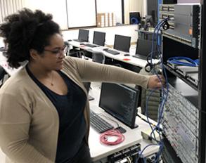 Student working in network lab